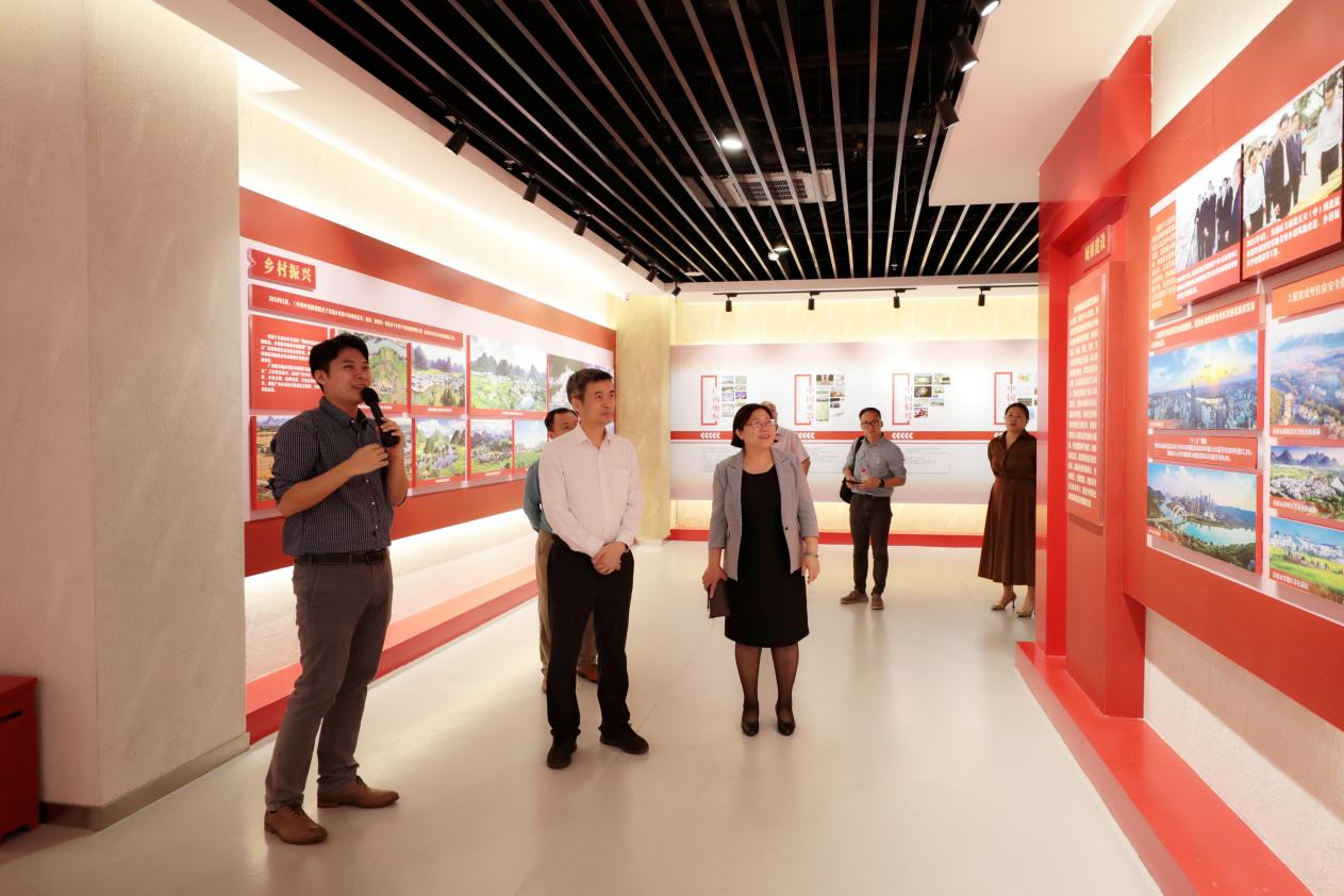 陈昌萍副厅长一行参观完美（中国）官方党建思政教育基地